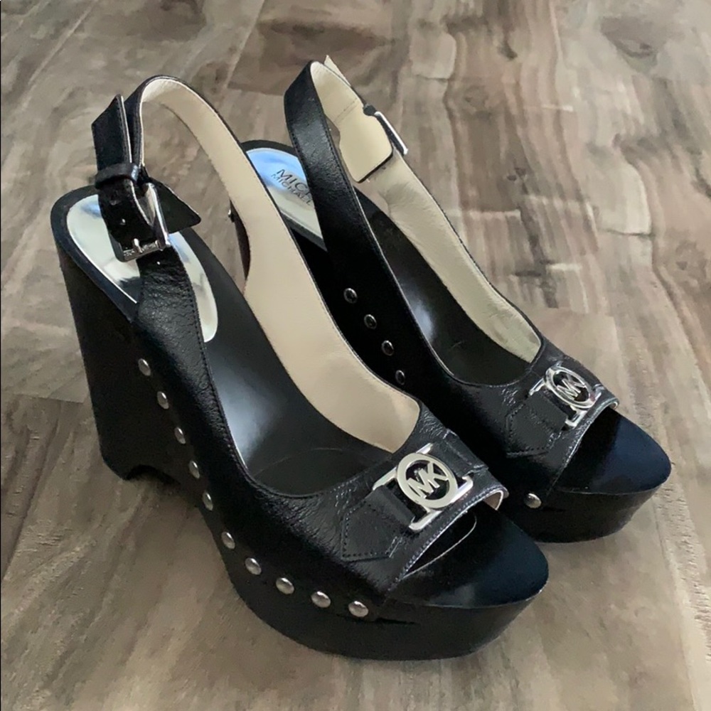 MICHAEL KORS black slingback shoes